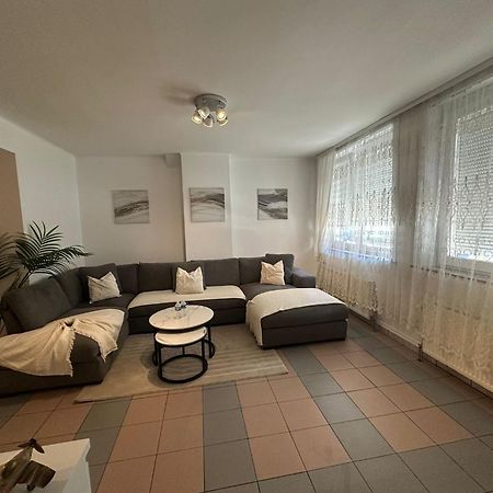 La Belle Etoile De Bruxelles Apartamento Exterior foto